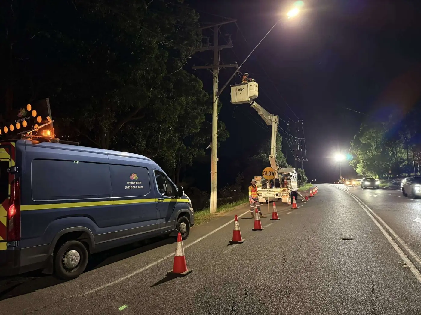 Night work on the network with an elevated work platform